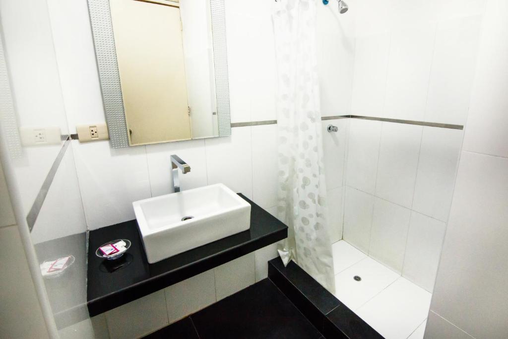 Hotel El Sol Piura Oda fotoğraf