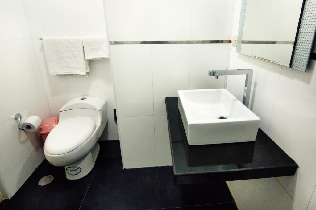 Hotel El Sol Piura Oda fotoğraf